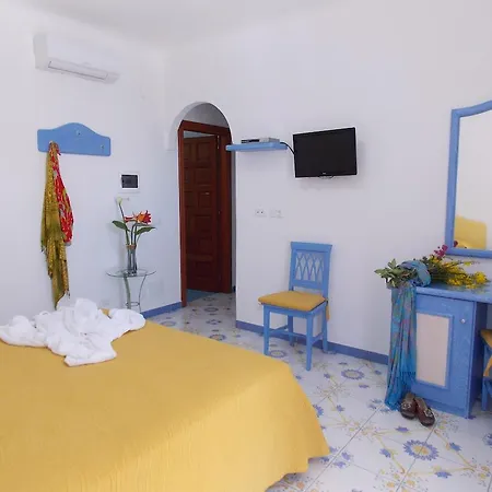 Loreta Gasthuis Forio di Ischia