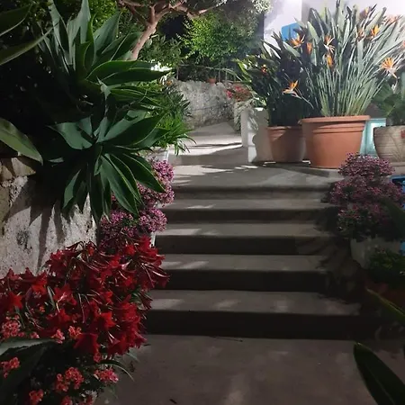 Loreta Gasthuis Forio di Ischia